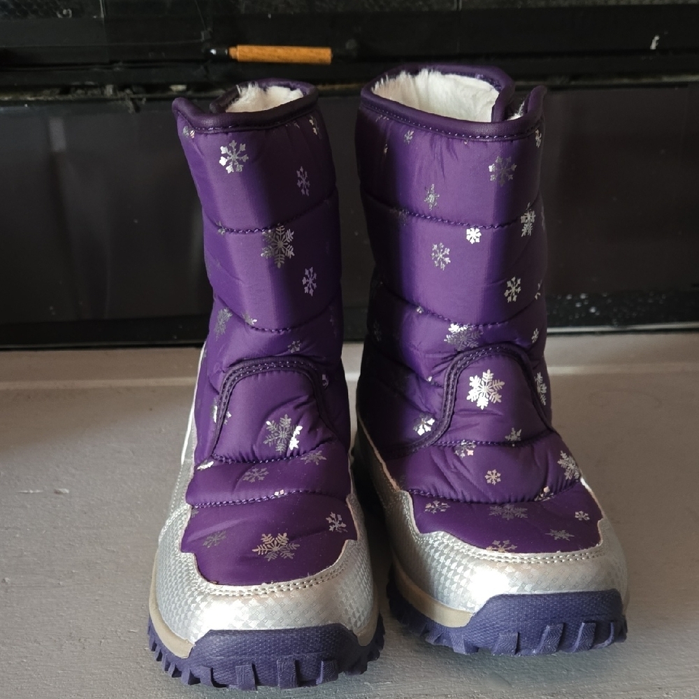Purple Snowflake Winter Boots Size 4.5 Us   37eu
